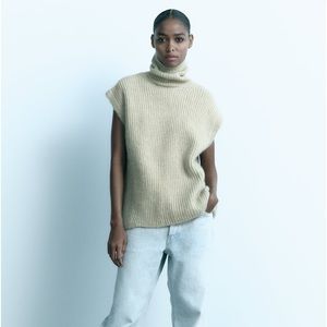NWOT Zara “Open Back Cozy Knit Vest”- size Large
